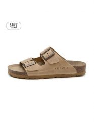 Teegu Skórzane klapki w kolorze jasnobrązowym rozmiar: 36. Brązowe klapki damskie teegu, bez wzorów, bez obcasa. Za 130.99 zł.