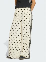 Adidas Spodnie dresowe Satin Polka Dots Wide Leg Pant KV1168 Kremowy Relaxed Fit. Białe spodnie dresowe damskie Adidas, xl, bez wzorów, z dresówki. Za 298.99 zł.