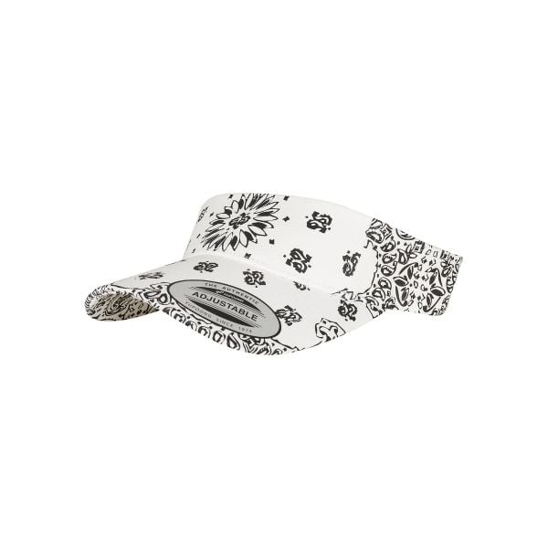 Czapka z daszkiem Urban Classics motif bandana. Białe czapki męskie Urban Classics, na lato, bez wzorów. Za 149.50 zł.