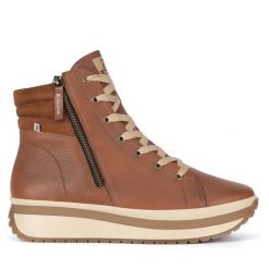 Trzewiki Rieker Revolution Lifestyle. Brązowe botki damskie Rieker Revolution Lifestyle, bez obcasa, na koturnie, bez zapięcia. Za 399.00 zł.