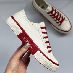 Białe trampki damskie Super Star 525-c4. Białe trampki i tenisówki damskie Suzana, bez wzorów, z tkaniny. Za 109.00 zł.