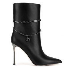 Botki Eva Minge. Czarne botki damskie Eva Minge, bez obcasa, na szpilce, bez zapięcia. Za 543.99 zł.