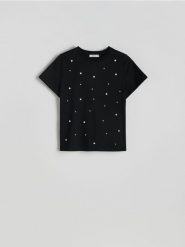 T-shirt z imitacją pereł - czarny. Czarne t-shirty damskie Reserved, l, bez wzorów, z bawełny, bez kołnierzyka. W wyprzedaży za 39.99 zł.