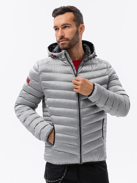 Sportowa pikowana męska kurtka o satynowym wykończeniu – szara V17. Szare kurtki treningowe męskie Ombre Clothing, m, z aplikacjami, z materiału. W wyprzedaży za 139.99 zł.