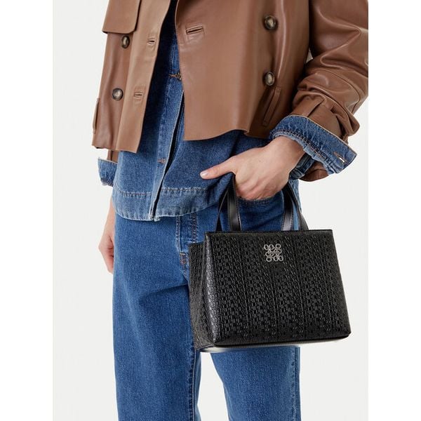 Torebka Nine West. Brązowe torebki klasyczne damskie Nine West, bez wzorów, bez dodatków. Za 279.99 zł.