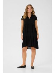 Kaffe Sukienka w kolorze czarnym rozmiar: 40. Czarne sukienki damskie Kaffe, na co dzień, s, bez wzorów, z wiskozy, klasyczne, bez kołnierzyka, bez ramiączek, midi, proste. Za 104.99 zł.