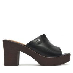 Klapki Lasocki. Czarne klapki damskie Lasocki, bez wzorów, bez obcasa. Za 169.99 zł.