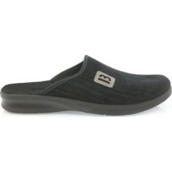 Befado buty męskie kapcie klapki 548m015 czarne. Czarne klapki i japonki męskie Befado, z gumy. W wyprzedaży za 49.00 zł.