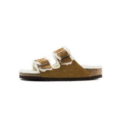 Klapki Birkenstock Arizona VL Shearling Mink wąskie narrow (1001135). Brązowe klapki damskie Birkenstock, bez wzorów, z materiału, bez obcasa. Za 529.00 zł.