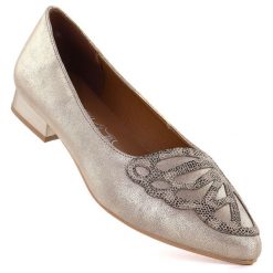 Półbuty damskie złote M.Daszyński SA201A-2. Żółte półbuty damskie M.Daszyński, bez wzorów, ze skóry ekologicznej, eleganckie, bez obcasa. Za 149.99 zł.