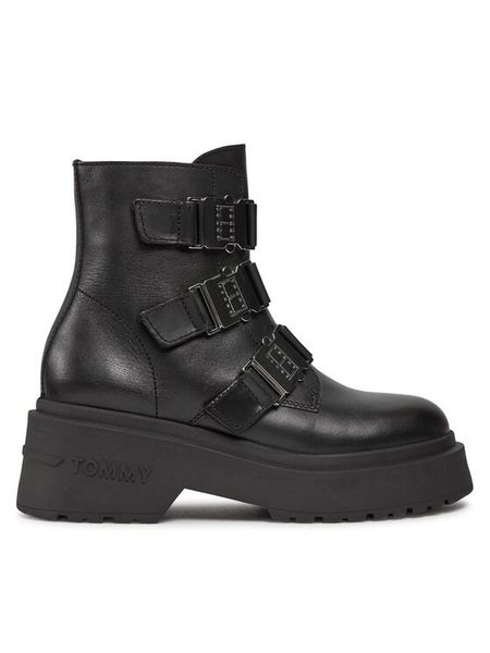 Tommy Jeans Botki Tjw Chunky Boot Hardware EN0EN02443 Czarny. Czarne botki damskie Tommy Jeans, z jeansu, bez obcasa, na słupku, bez zapięcia. Za 759.99 zł.