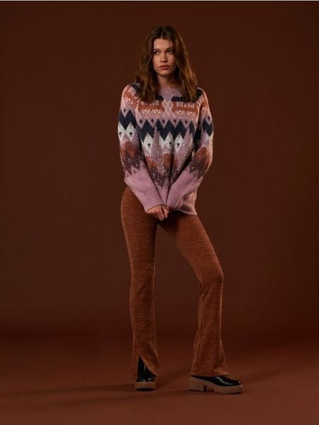 Sweter ze wzorem - wielobarwny. Swetry klasyczne damskie Sinsay, l, z dzianiny, bez kołnierzyka. Za 99.99 zł.