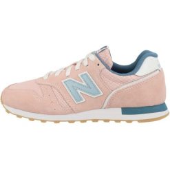Buty do chodzenia damskie New Balance 373. Czerwone buty sportowe na co dzień damskie New Balance, bez wzorów, z materiału, trekkingowe, New Balance 373. Za 395.00 zł.