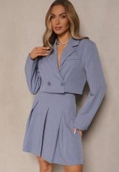 Niebieska Rozkloszowana Spódnica z Plisami Zdobiona Subtelnym Wzorem w Paski Redamira. Niebieskie spódniczki damskie Renee, l, z aplikacjami, eleganckie, mini, rozkloszowane. Za 74.99 zł.
