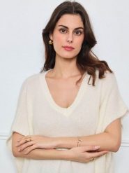 CXL by Christian Lacroix Sweter w kolorze kremowym rozmiar: onesize. Brązowe swetry klasyczne damskie CXL by Christian Lacroix, z wełny, bez kołnierzyka. Za 204.48 zł.