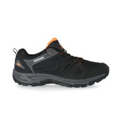 Buty trekkingowe Trespass Fisk. Brązowe buty trekkingowe męskie Trespass, z materiału, bez zapięcia. Za 296.99 zł.