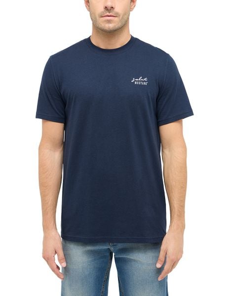 Męski T-Shirt Mustang Style Austin Dark Sapphire 1016280 4136. Niebieskie t-shirty męskie Mustang, m, bez wzorów, bez kołnierzyka. Za 69.99 zł.