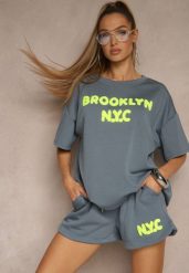 Granatowy Komplet z Wiskozą o Fasonie Oversize T-shirt i Szorty Lirafina. Niebieskie szorty damskie Renee, bez wzorów, z wiskozy. Za 189.99 zł.