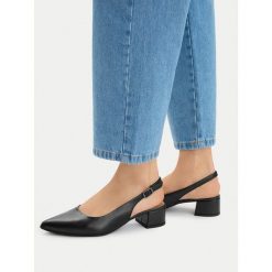 Czółenka Tamaris. Czarne czółenka damskie Tamaris, bez wzorów, bez obcasa. Za 262.99 zł.