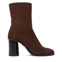 Botki GINO ROSSI. Brązowe botki damskie Gino Rossi, bez obcasa, na słupku, bez zapięcia. Za 399.99 zł.