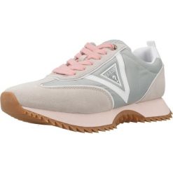 Buty GUESS FLTBAI SUE12 Zielony. Zielone obuwie trekkingowe damskie Guess. Za 510.88 zł.
