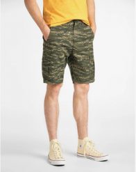 SZORTY MĘSKIE LEE FATIGUE SHORT CAMO L73BCJ86 112120337. Zielone szorty męskie Lee, bez kołnierzyka. Za 149.99 zł.