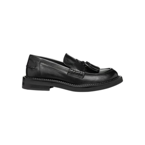 Damskie mokasyny Geox Serilda. Brązowe mokasyny damskie Converse, ze skóry. Za 352.00 zł.