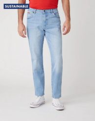 MĘSKIE SPODNIE JEANSOWE WRANGLER TEXAS TAPER W12TZH280 112126555. Spodnie materiałowe męskie Wrangler, bez wzorów, z jeansu. Za 219.99 zł.