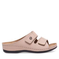 Klapki Inblu. Brązowe klapki damskie Inblu, bez wzorów, bez obcasa. Za 119.99 zł.
