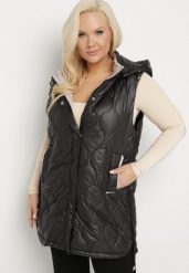 Czarna Kamizelka Pikowana z Odpinanym Kapturem i Kieszeniami Eravindia. Czarne kamizelki damskie Born2be, plus size, z jeansu. Za 189.99 zł.