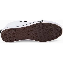 Buty męskie trampki z kontrastującymi elementami - białe V1 OM-FOTH-0125 - 45. Białe trampki i tenisówki męskie Ombre Clothing, bez wzorów, z materiału, za kostkę, bez zapięcia. Za 179.99 zł.