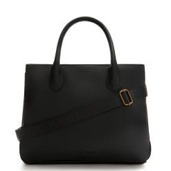 Violet Hamden Torba na ramię Violet Hamden Essential Bag czarny - sztuczna skóra Torby na ramię 1 ct Damski. Czarne torebki klasyczne damskie Violet Hamden, bez wzorów, z materiału, bez dodatków. Za 296.99 zł.