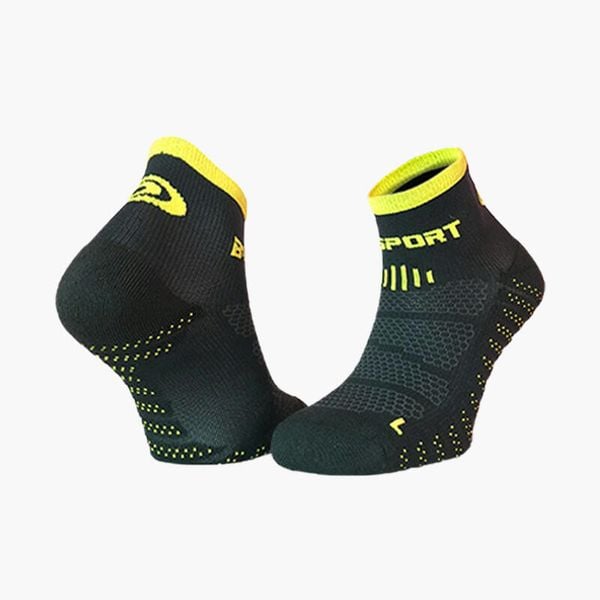 Skarpetki BV Sport scr one evo. Czarne skarpetki męskie BV SPORT, bez wzorów. Za 115.99 zł.