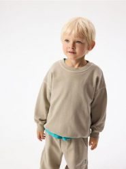 Bawełniana bluza - beżowy. Brązowe bluzy i bluzki niemowlęce Reserved, bez wzorów, z bawełny, bez ramiączek, bez kaptura. Za 49.99 zł.
