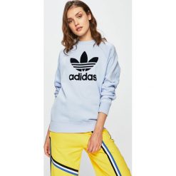 Adidas Originals - Bluza. Niebieskie bluzy bez kaptura damskie adidas Originals, z bawełny. W wyprzedaży za 219.90 zł.