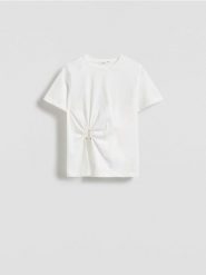 T-shirt z ozdobnym wycięciem - złamana biel. T-shirty damskie Reserved, l, bez wzorów, z bawełny, bez kołnierzyka. W wyprzedaży za 39.99 zł.