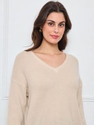 CXL by Christian Lacroix Sweter w kolorze beżowym rozmiar: onesize. Brązowe swetry klasyczne damskie CXL by Christian Lacroix, bez kołnierzyka. Za 208.99 zł.