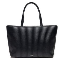Torebka Calvin Klein. Czarne shopper bag damskie CALVIN KLEIN, bez wzorów, bez dodatków. Za 349.99 zł.