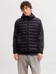 Jack & Jones Kurtka przejściowa "North" w kolorze czarnym rozmiar: S. Czarne kurtki męskie Jack & Jones, s, bez wzorów, bez kaptura. Za 165.71 zł.
