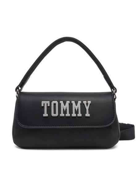 Tommy Jeans Torebka Tjw Everywhere Flap Crossover AW0AW17391 Czarny. Czarne torebki klasyczne damskie Tommy Jeans, bez wzorów, z jeansu, bez dodatków. Za 229.99 zł.