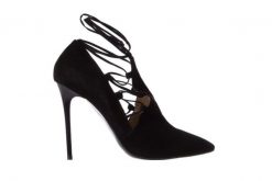 Szpilki Bayla-097 Z6941-447 Czarny, Skóra naturalna - 40. Czarne szpilki Bayla, bez wzorów, z materiału, bez obcasa. W wyprzedaży za 89.10 zł.