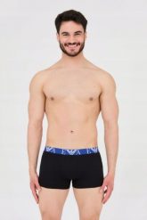 EMPORIO ARMANI Bokserki czarne 3-pack. Czarne bokserki męskie Emporio Armani, bez wzorów, z bawełny. W wyprzedaży za 170.99 zł.