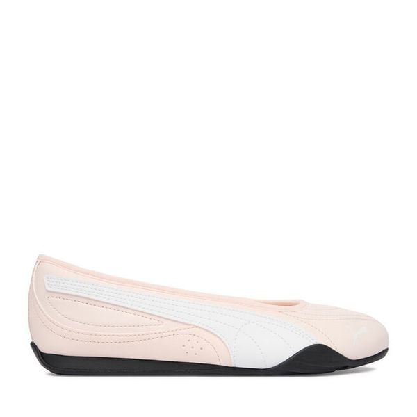 Baleriny Puma. Czerwone baleriny damskie Puma, bez wzorów, bez obcasa. Za 249.99 zł.