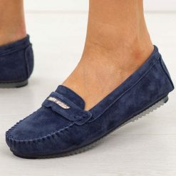 Granatowe skórzane mokasyny damskie S.Barski 7029. Czarne mokasyny damskie S.BARSKI, z jeansu. Za 229.00 zł.