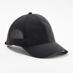 CZAPKA SPORTOWA Z DASZKIEM Tenis TC100 rozmiar 58. Czarne czapki męskie KUIKMA, bez wzorów, z materiału. Za 24.99 zł.
