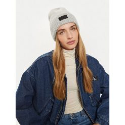 Czapka Calvin Klein. Szare czapki zimowe damskie CALVIN KLEIN. Za 299.99 zł.