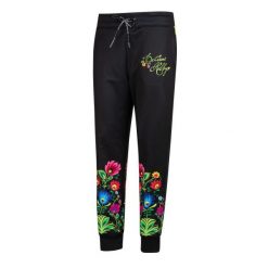 Spodnie sportowe dresowe damskie EXTREME HOBBY FOLK. Czarne spodnie sportowe damskie EXTREME HOBBY, xl, z dresówki. Za 219.00 zł.
