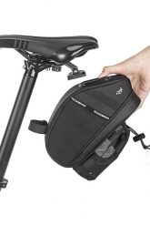 Torba rowerowa Hydroback 1,5L. Czarne torebki klasyczne damskie ROCKBROS, bez wzorów, z materiału, bez dodatków. Za 109.99 zł.