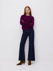 Wełniany sweter - ciemnofioletowy. Fioletowe swetry klasyczne damskie Reserved, l, z wełny, bez kołnierzyka. Za 199.99 zł.