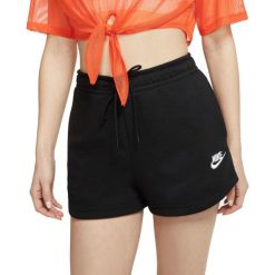 Spodnie treningowe damskie Nike Essential. Czarne spodnie materiałowe damskie Nike, bez wzorów, sportowe. Za 162.00 zł.